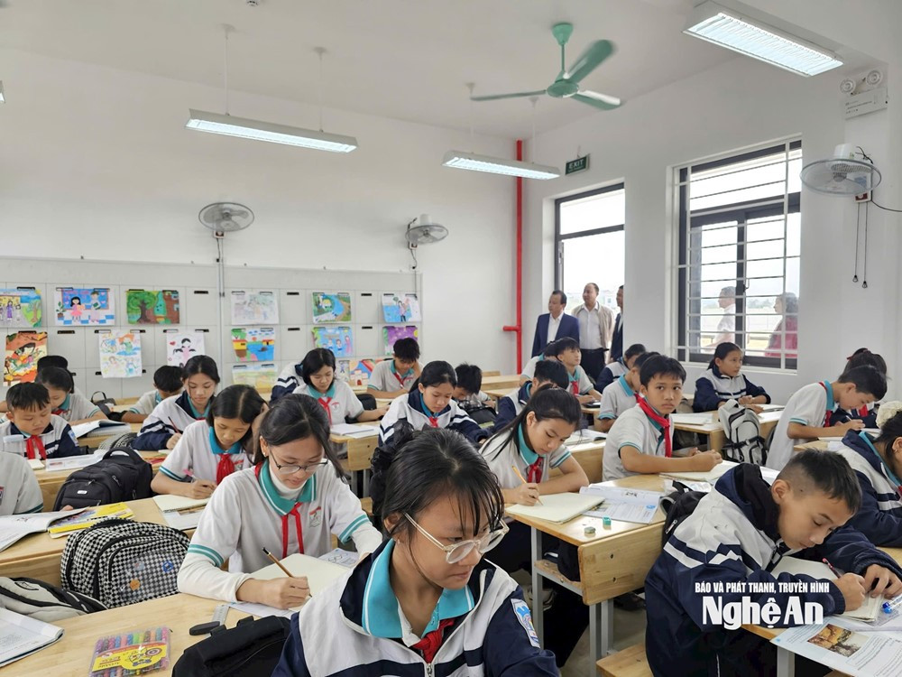 Ngôi trường gần 25 tỷ, từng bị bỏ hoang chính thức đi vào hoạt động - ảnh 3