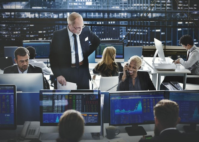 Khối ngoại mua ròng hàng trăm tỷ đồng trong phiên SAB và VJC bùng nổ