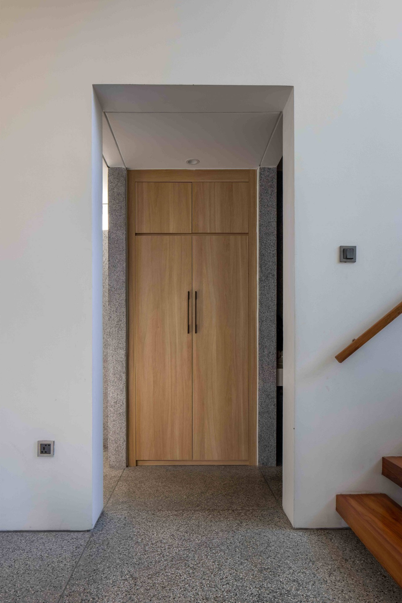 Trở về không gian xưa với ngôi nhà được thiết kế dung hòa 2 thế hệ- Ảnh 6. Trở về không gian xưa với ngôi nhà được thiết kế dung hòa 2 thế hệ- Ảnh 6.