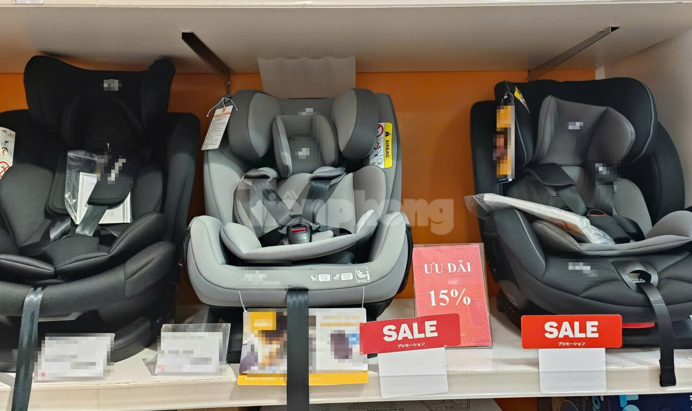 Nhiều loại ghế trẻ em được bán trên thị trường. Ảnh minh họa 1-1-3287.jpg