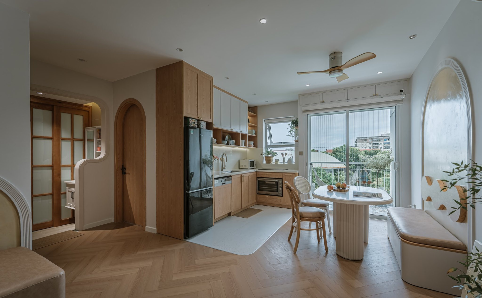 Chi 600 triệu đồng cho hành trình tái sinh căn hộ 72m2 sau 15 năm xuống cấp- Ảnh 6. Chi 600 triệu đồng cho hành trình tái sinh căn hộ 72m2 sau 15 năm xuống cấp- Ảnh 6.