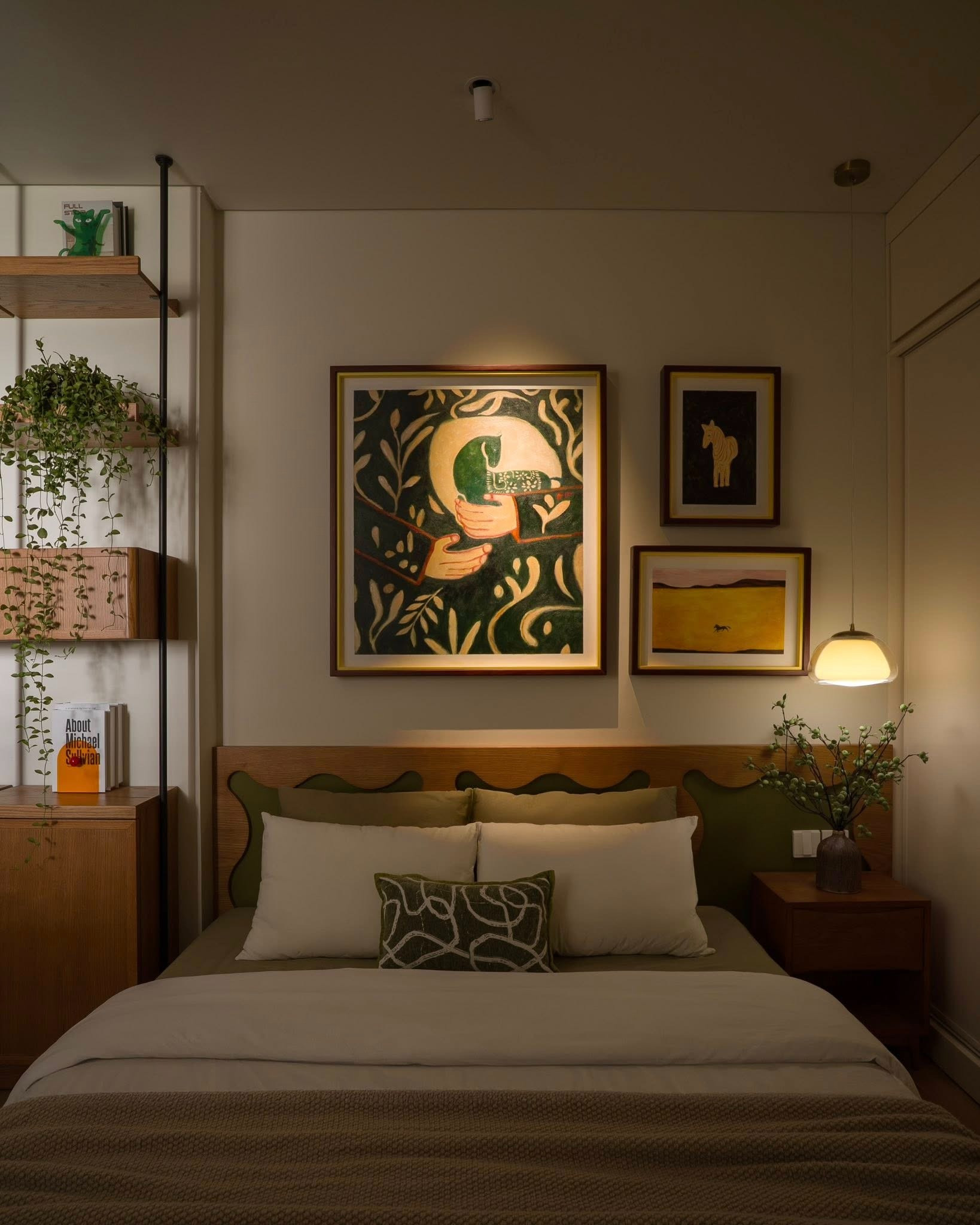 Tổ ấm 77m2 đậm tính nghệ sĩ: Căn hộ nhỏ mang hơi thở Địa Trung Hải và mid-century- Ảnh 10. Tổ ấm 77m2 đậm tính nghệ sĩ: Căn hộ nhỏ mang hơi thở Địa Trung Hải và mid-century- Ảnh 10.