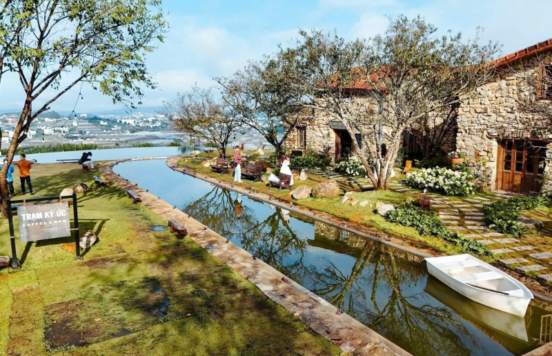 Nơi được mệnh danh là 'tiểu Paris của Việt Nam' có lượt tìm kiếm nhiều nhất trên Google 2025 - ảnh 3