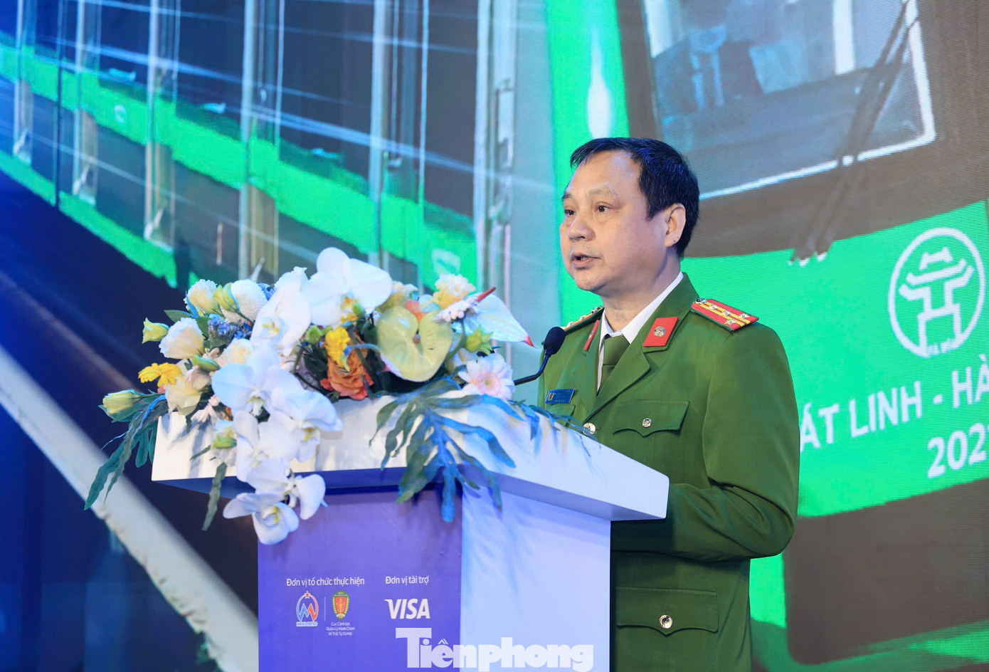 Đại tá Vũ Trọng Dự - Trưởng phòng 1, Cục Cảnh sát Quản lý hành chính về trật tự xã hội. tp-ha-noi-metro-5-9906.jpg