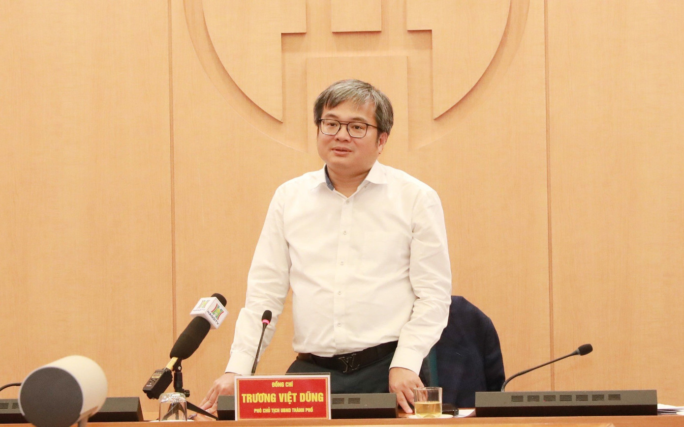Phó Chủ tịch UBND TP. Hà Nội Trương Việt Dũng phát biểu tại buổi làm việc 2b1a9819-1764843764251819902581-92-0-1342-2000-crop-176484377161229774155.jpg