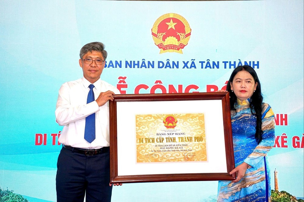 Ngọn hải đăng lập kỷ lục cao nhất Việt Nam được xếp hạng di tích - ảnh 1