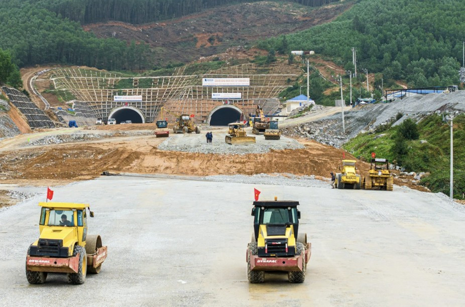 Thủ tướng yêu cầu thay thế những cán bộ, công chức yếu kém trong thực hiện giải ngân vốn đầu tư công. 175d2ae52832a56cfc23-1760970728570539467769.jpg