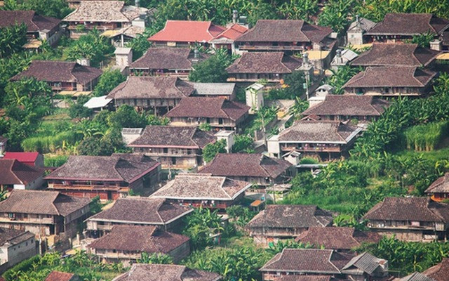 Ngôi làng trong 'thung lũng vàng' Việt Nam được thế giới lựa chọn: 450 ngôi nhà cổ giống hệt nhau cùng quay về một hướng- Ảnh 3.