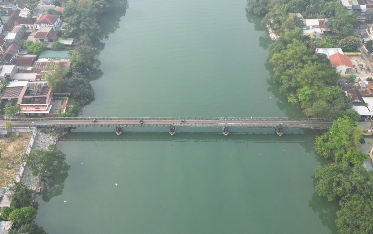 Thành phố trẻ nhất Việt Nam dự kiến làm cây cầu 2.200 tỷ bắc qua dòng sông biểu tượng- Ảnh 1.