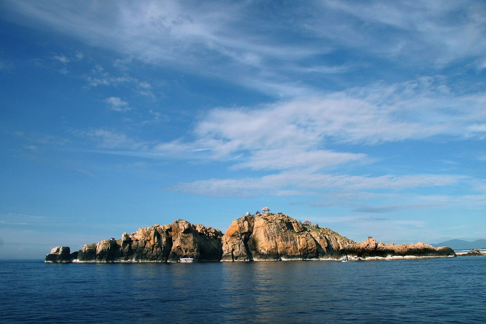 Đảo duy nhất của Việt Nam có bãi tắm đôi nóng - lạnh, là thủ phủ của loài chim 'lộc trời tiền tỷ' - ảnh 4