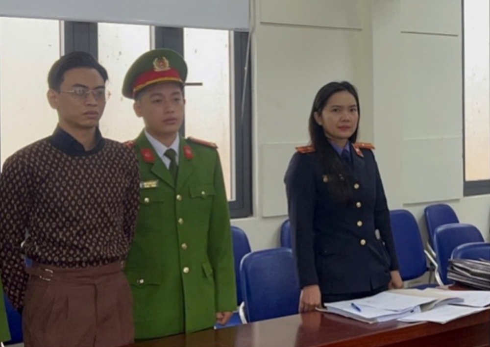 Khởi tố, bắt ‘tổng tài’ Nguyễn Văn Thiên sinh năm 1998 - ảnh 2