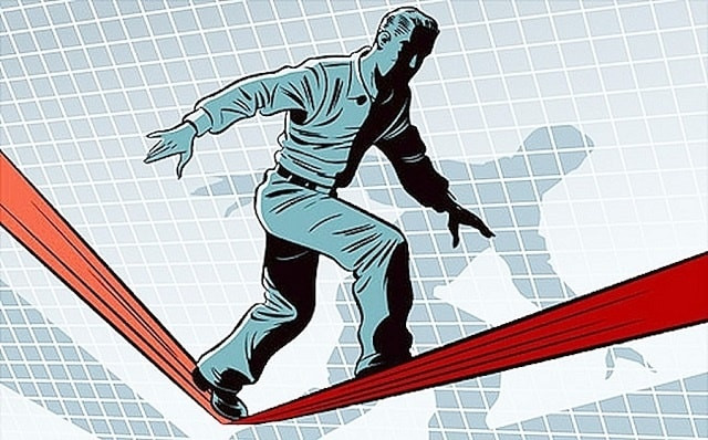 Nhận định chứng khoán 10/12: VN-Index rung lắc vùng đỉnh, NĐT nên thận trọng