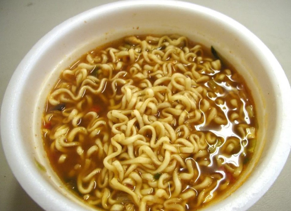 Giáo sư Nhật Bản chỉ ra 10 thực phẩm âm thầm hủy hoại thận - ảnh 1