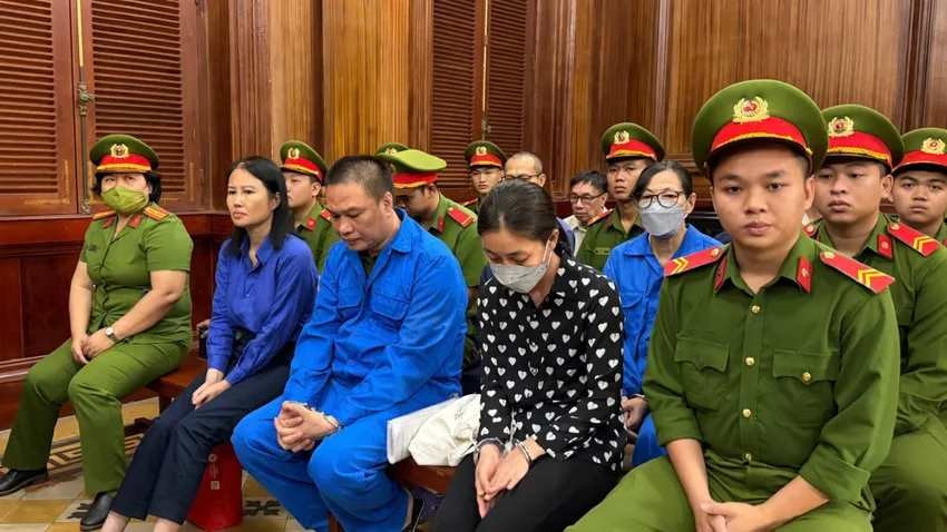 Cựu Giám đốc Sở GD&ĐT TP. Hồ Chí Minh được đề nghị án treo