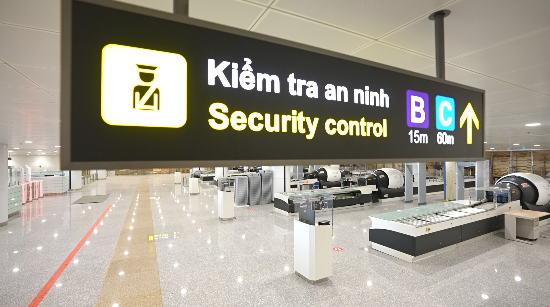 9 ngày nữa, Việt Nam sẽ chính thức vận hành nhà ga hành khách 5.000 tỷ, dự sẽ là nhà ga 5 sao thứ 2: Đưa vào thử nghiệm công nghệ hiện đại bậc nhất- Ảnh 3. 9 ngày nữa, Việt Nam sẽ chính thức vận hành nhà ga hành khách 5.000 tỷ, dự sẽ là nhà ga 5 sao thứ 2: Đưa vào thử nghiệm công nghệ hiện đại bậc nhất- Ảnh 3.