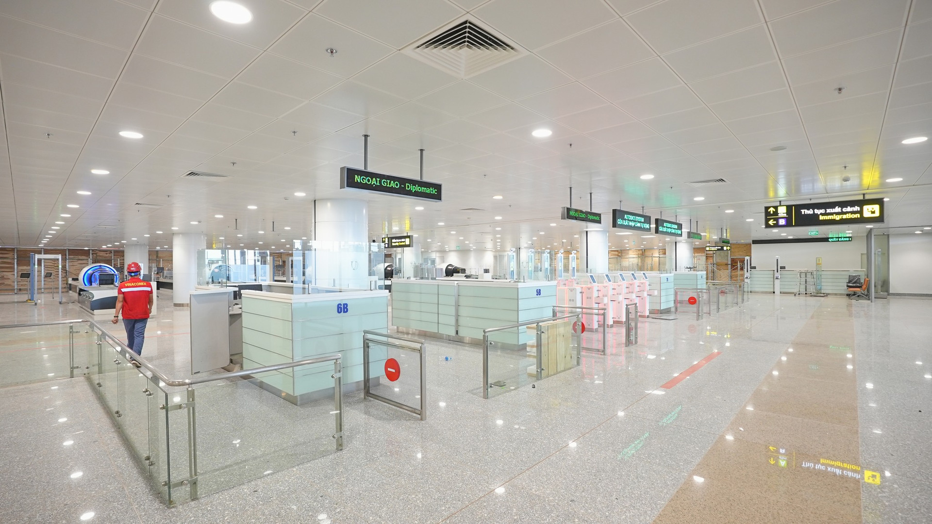 9 ngày nữa, Việt Nam sẽ chính thức vận hành nhà ga hành khách 5.000 tỷ, dự sẽ là nhà ga 5 sao thứ 2: Đưa vào thử nghiệm công nghệ hiện đại bậc nhất- Ảnh 7. 9 ngày nữa, Việt Nam sẽ chính thức vận hành nhà ga hành khách 5.000 tỷ, dự sẽ là nhà ga 5 sao thứ 2: Đưa vào thử nghiệm công nghệ hiện đại bậc nhất- Ảnh 7.