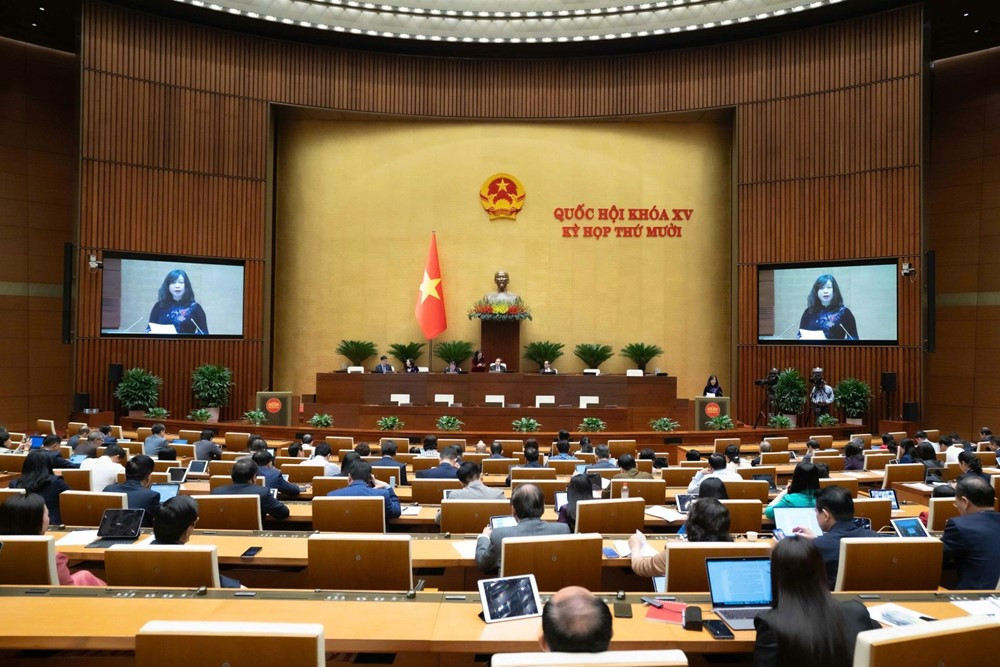 Chính thức từ tháng 7/2026, tăng thời gian nghỉ thai sản cho lao động nữ, ưu tiên mua nhà ở xã hội cho người có từ hai con đẻ trở lên - ảnh 1