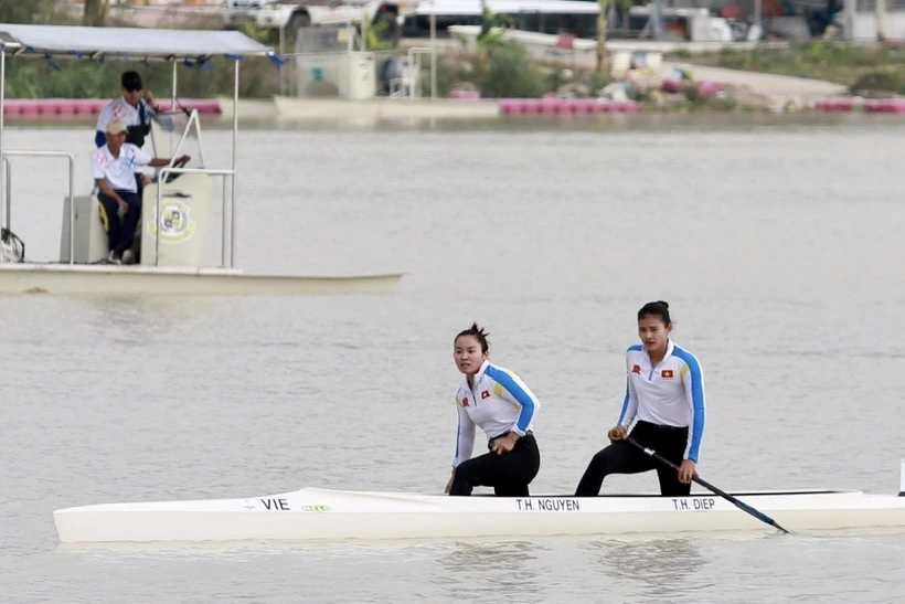 Việt Nam có HCV đầu tiên tại SEA Games 33