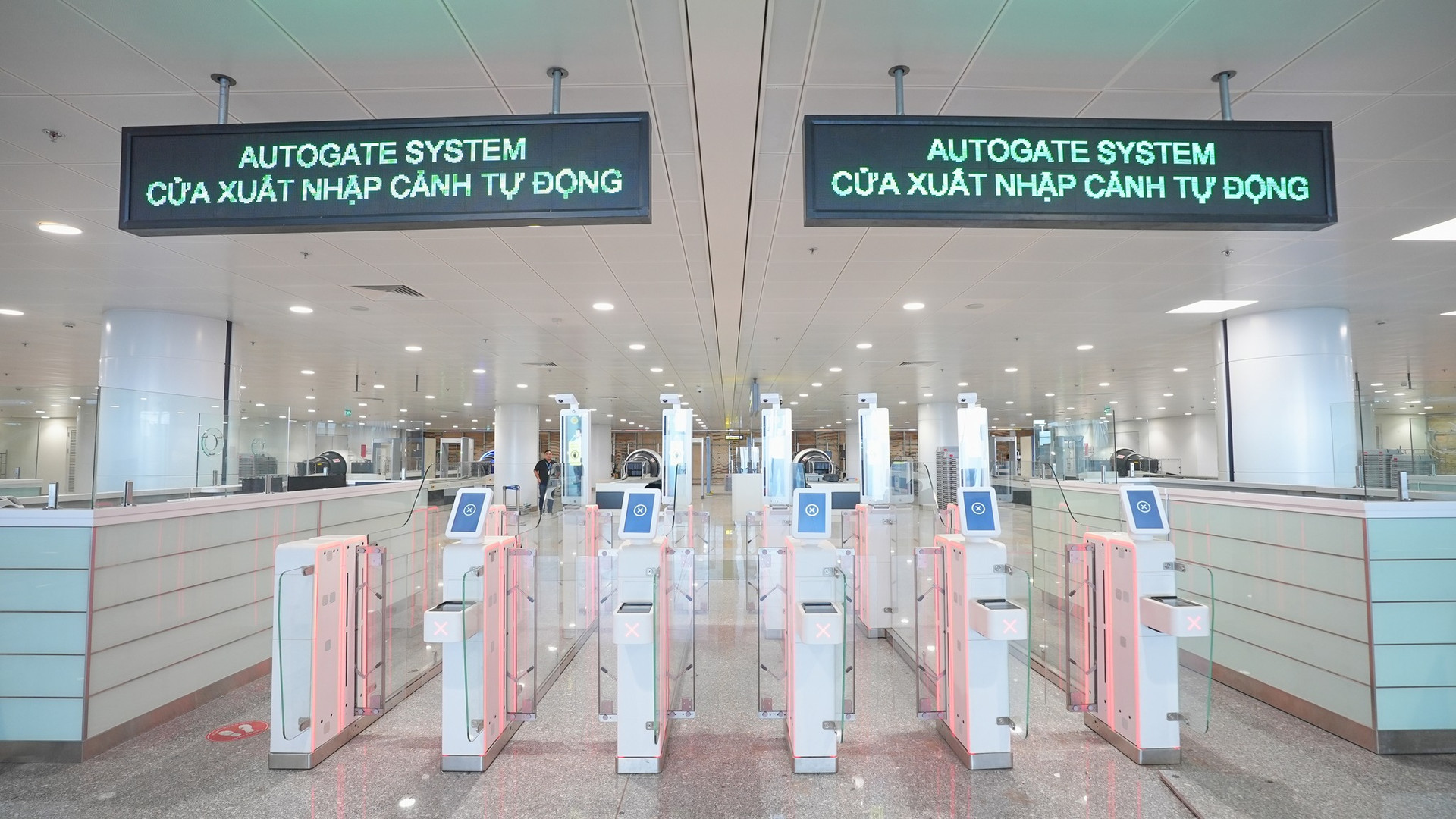 9 ngày nữa, Việt Nam sẽ chính thức vận hành nhà ga hành khách 5.000 tỷ, dự sẽ là nhà ga 5 sao thứ 2: Đưa vào thử nghiệm công nghệ hiện đại bậc nhất- Ảnh 8. 9 ngày nữa, Việt Nam sẽ chính thức vận hành nhà ga hành khách 5.000 tỷ, dự sẽ là nhà ga 5 sao thứ 2: Đưa vào thử nghiệm công nghệ hiện đại bậc nhất- Ảnh 8.