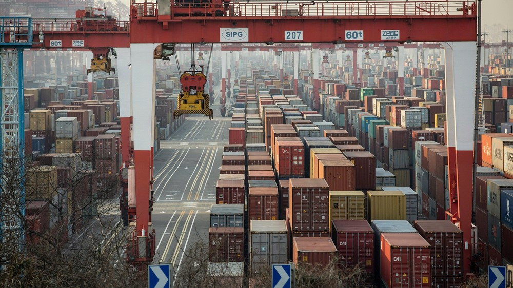 Bị Mỹ áp thuế nặng, Trung Quốc vẫn xuất siêu kỷ lục: Bí mật nằm ở đâu?