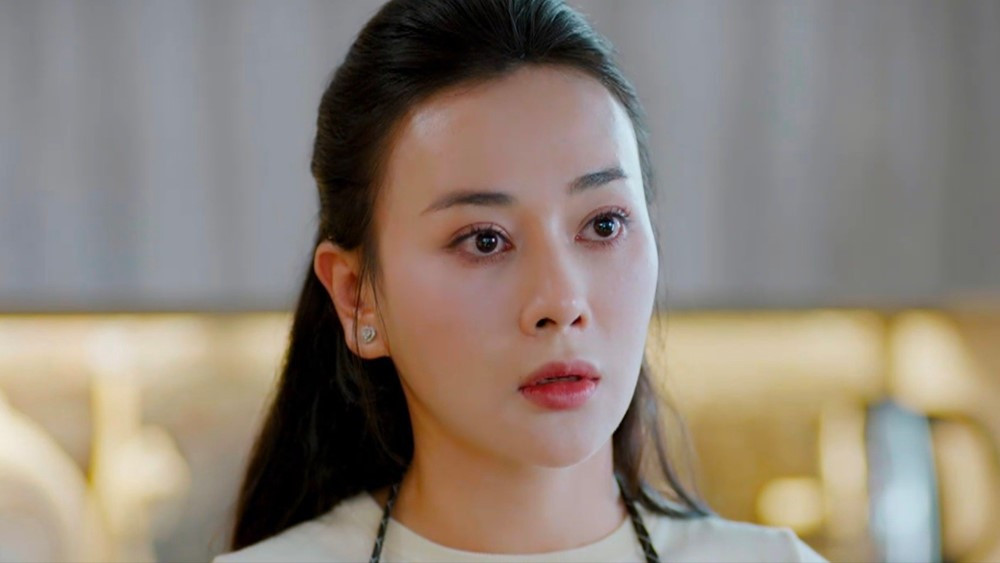 Phương Oanh tái xuất sau gần 2 tháng Shark Bình bị bắt - ảnh 3