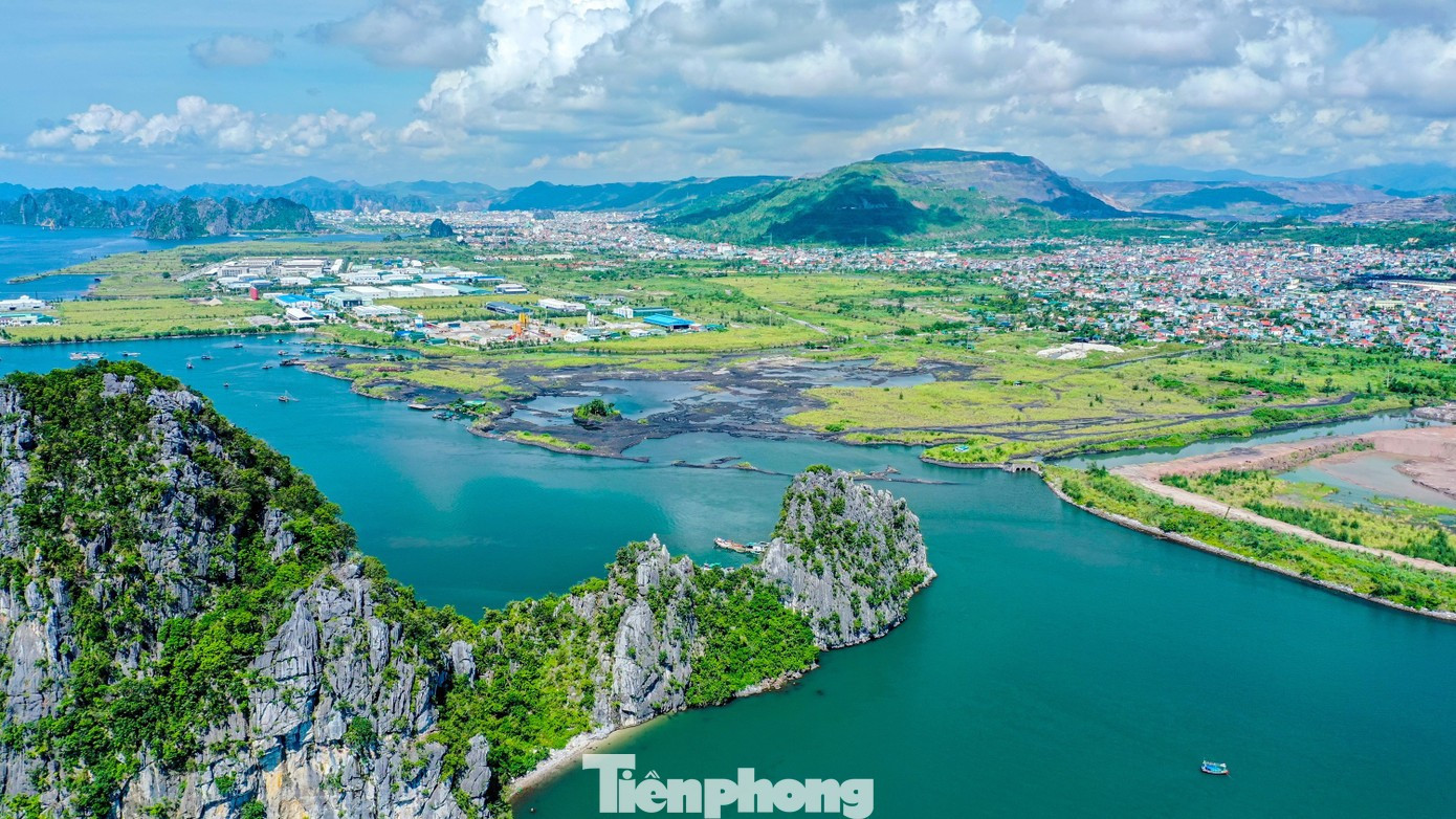 Khu vực xây dựng Nhà máy điện khí LNG Quảng Ninh tại phường Cửa Ông, tổng mức đầu tư trên 2,2 tỷ USD. image.jpg