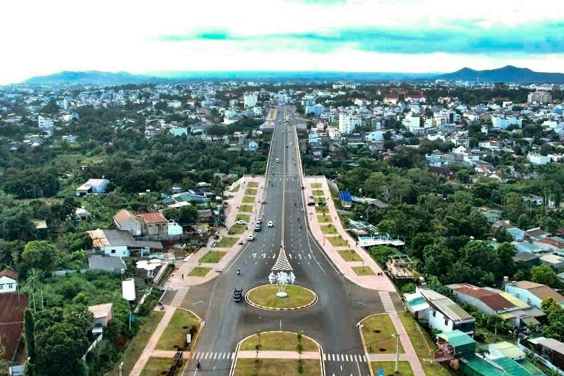 'Thủ phủ cà phê' sắp có dự án đô thị hai bên bờ suối hơn 8.000 tỷ đồng- Ảnh 1. 'Thủ phủ cà phê' sắp có dự án đô thị hai bên bờ suối hơn 8.000 tỷ đồng- Ảnh 1.