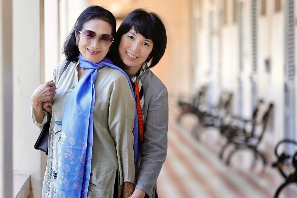 Cuộc sống hiện tại của huyền thoại nhan sắc sở hữu 'đôi mắt đẹp nhất Việt Nam', cả đời chỉ có một mối tình, con gái là ngôi sao quốc tế - ảnh 3