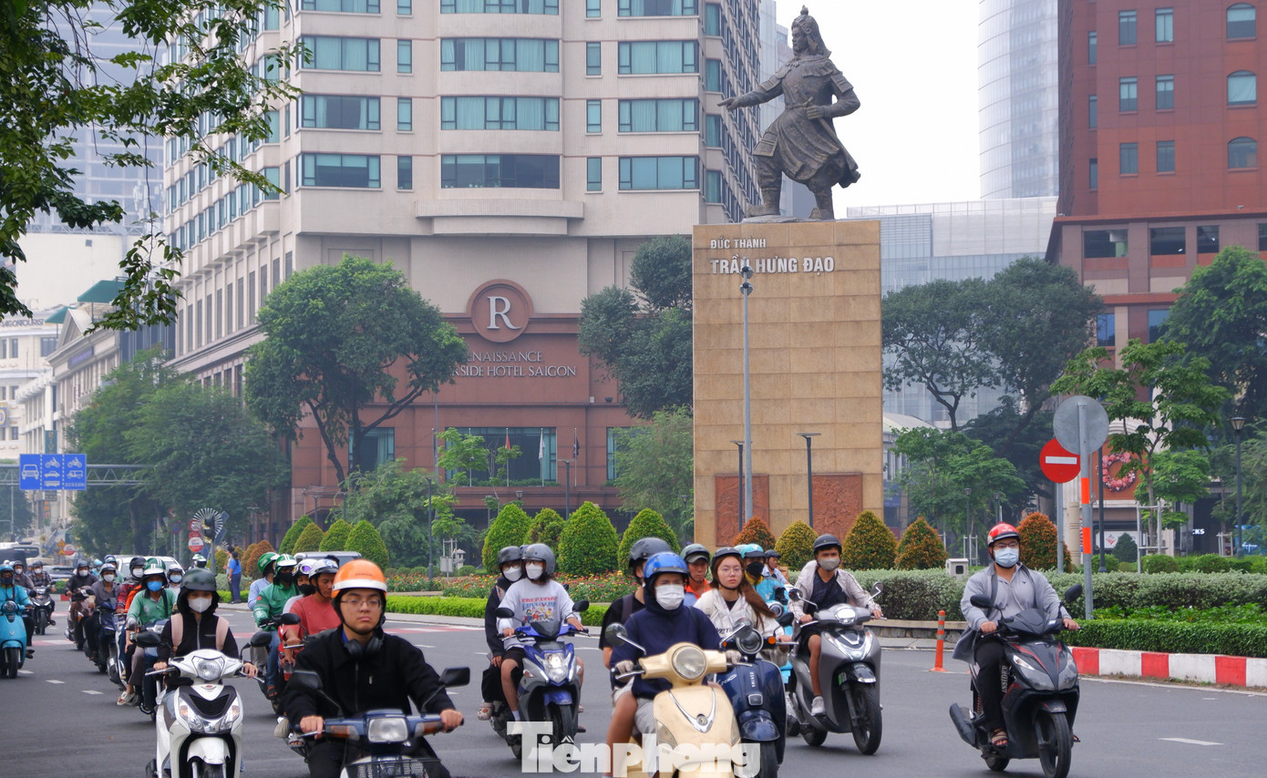 Khu vực trung tâm phường Sài Gòn. tp-suong-mu-890.jpg