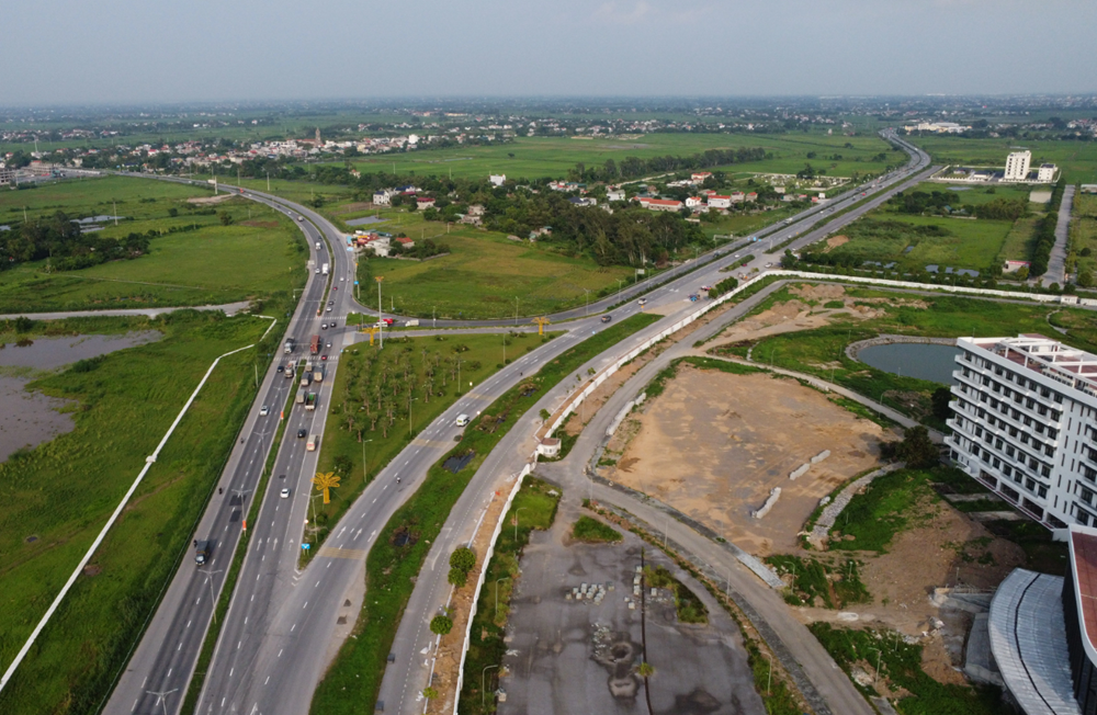Việt Nam sắp có sân bay trị giá 23.200 tỷ đồng, cách ngôi chùa lớn nhất thế giới 19km - ảnh 2
