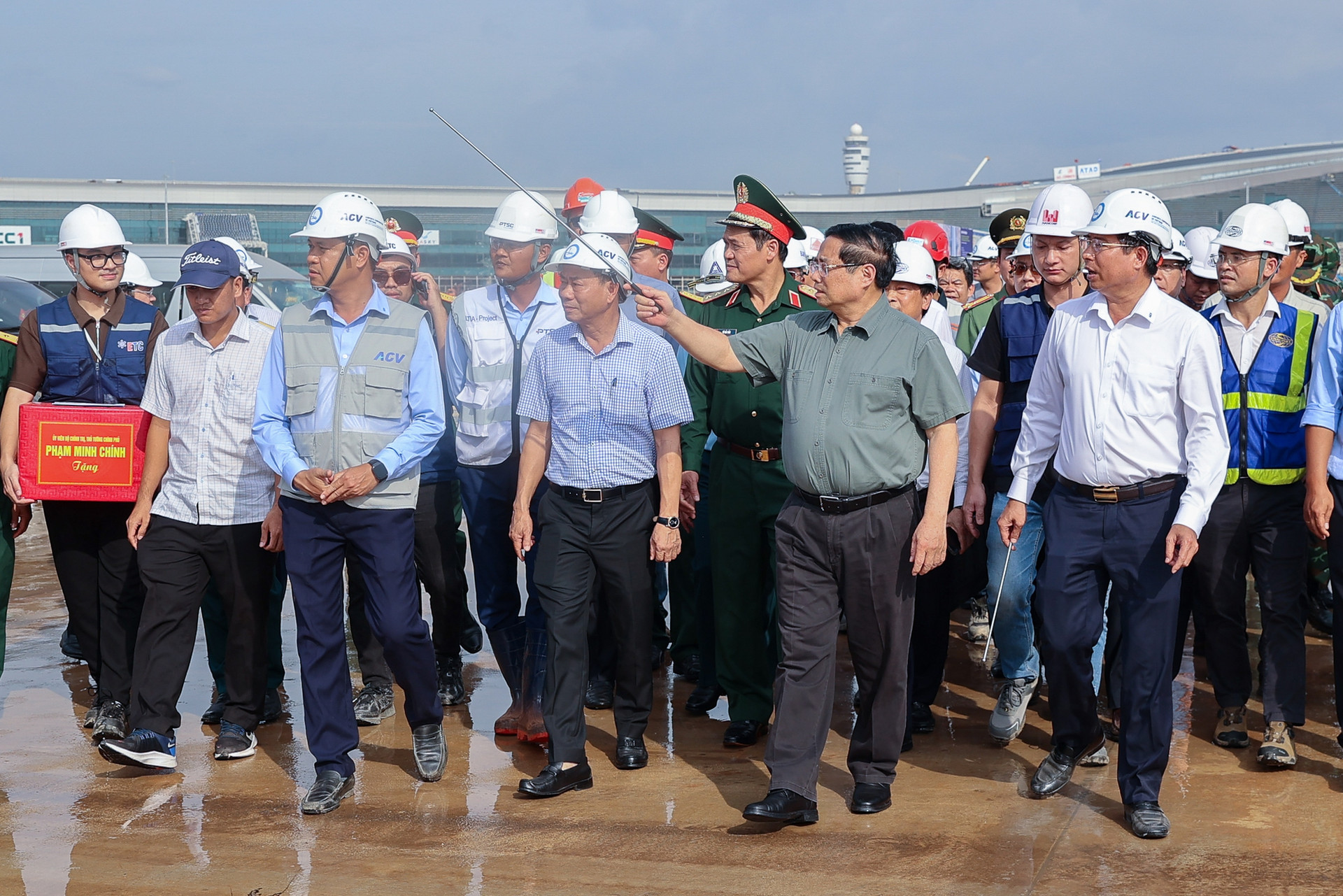 Thủ tướng: Sân bay Long Thành sẽ đón chuyến bay chính thức đầu tiên vào 19/12- Ảnh 5. Thủ tướng: Sân bay Long Thành sẽ đón chuyến bay chính thức đầu tiên vào 19/12- Ảnh 5.