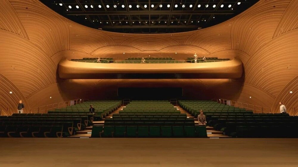 Bảo tàng 13.700 tỷ hình 'AirPods' khổng lồ chính thức mở cửa, tham vọng biến Vịnh Lớn thành điểm đến văn hóa hàng đầu - ảnh 5