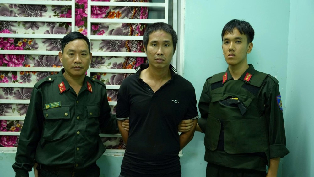 Chính thức truy tố đối tượng Lê Sỹ Tùng với 4 tội danh - ảnh 1