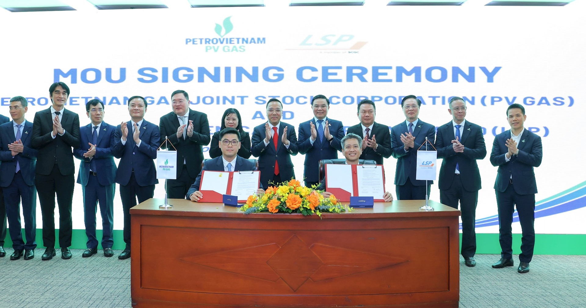 Lễ ký kết biên bản ghi nhớ hợp tác giữa PV GAS và LSP-compressed