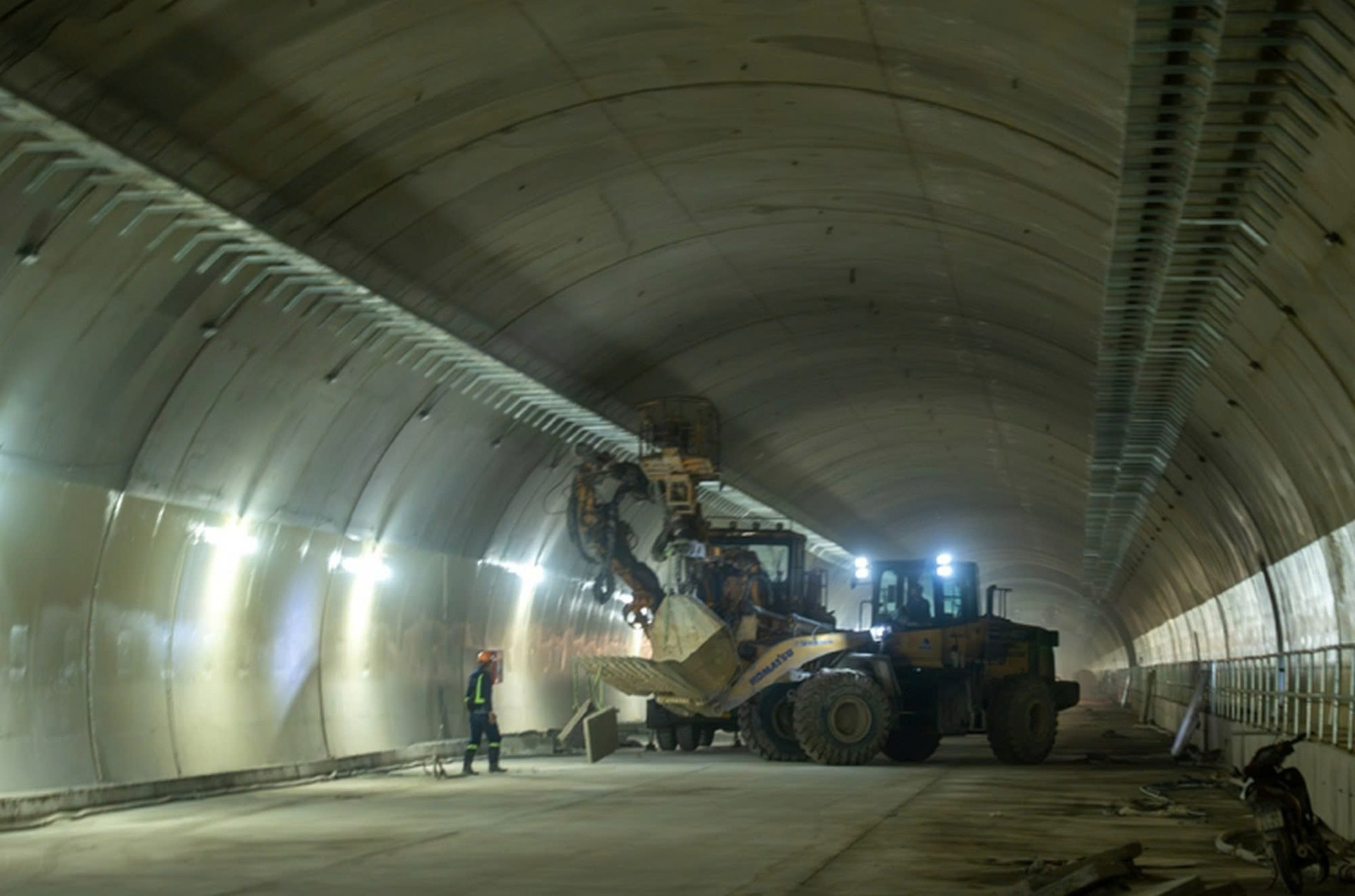 Lãnh đạo Đèo Cả kể câu chuyện ‘trong cái khó ló cái khôn’ khi thi công hầm lớn thứ 3 cả nước- Ảnh 2.