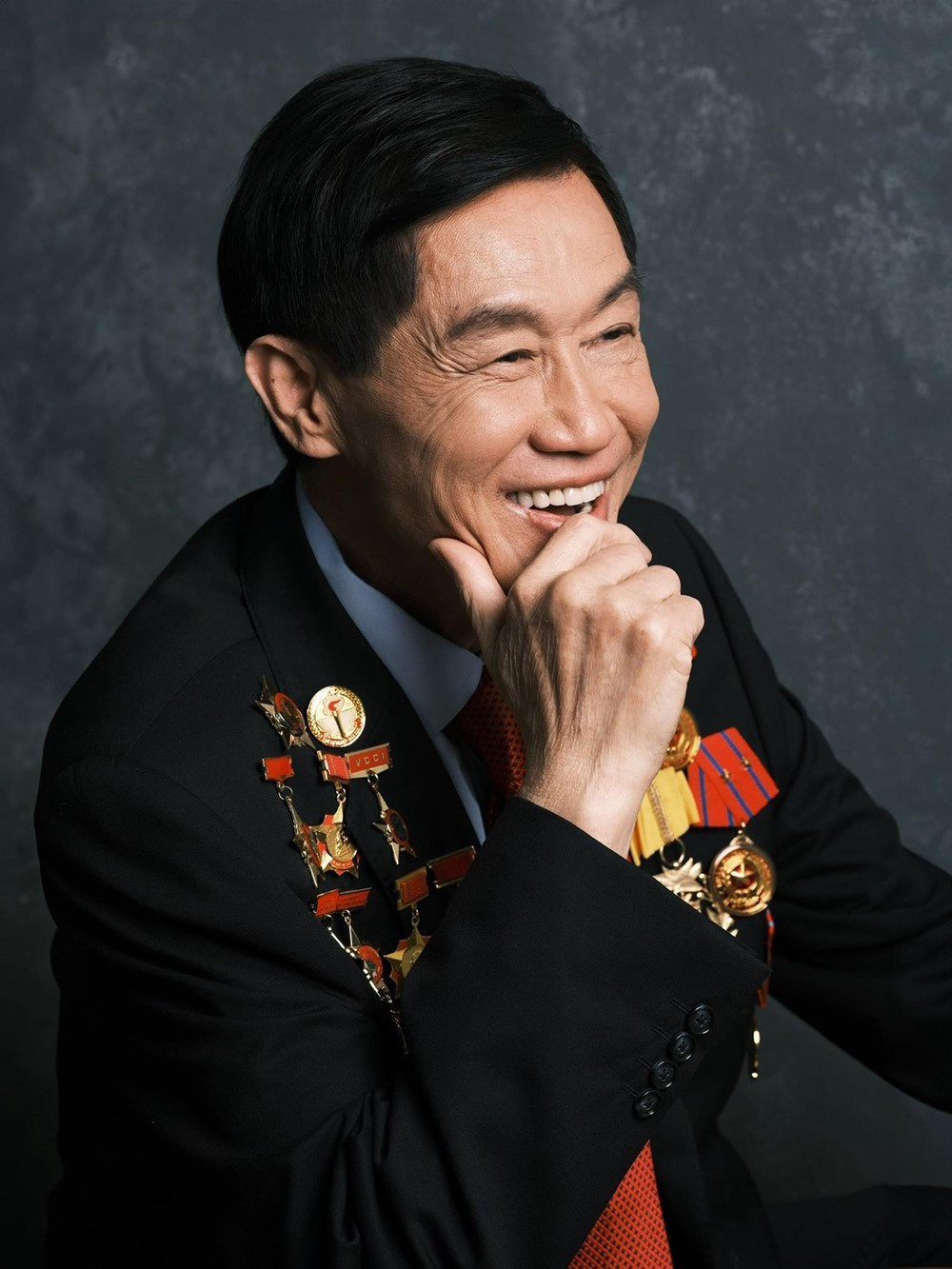 Đề nghị phong tặng danh hiệu Anh hùng Lao động cho ông Johnathan Hạnh Nguyễn - ảnh 4