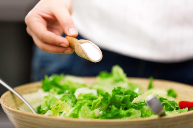 51 tuổi bị cao huyết áp, người đàn ông bỏ ăn muối 4 tháng, kết quả tái khám khiến bác sĩ ngã ngửa - ảnh 3