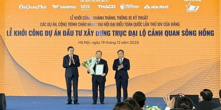 Đại gia 'Khoa khàn' tái xuất tại lễ khởi công Trục Đại lộ cảnh quan sông Hồng 855.000 tỷ đồng