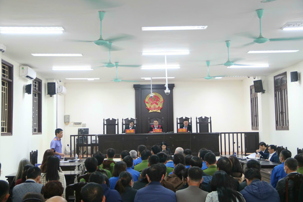 Tuyên án 'Tuấn chợ Gốc' cùng 109 bị cáo trong đường dây đánh bạc gần 200 tỷ đồng - ảnh 1