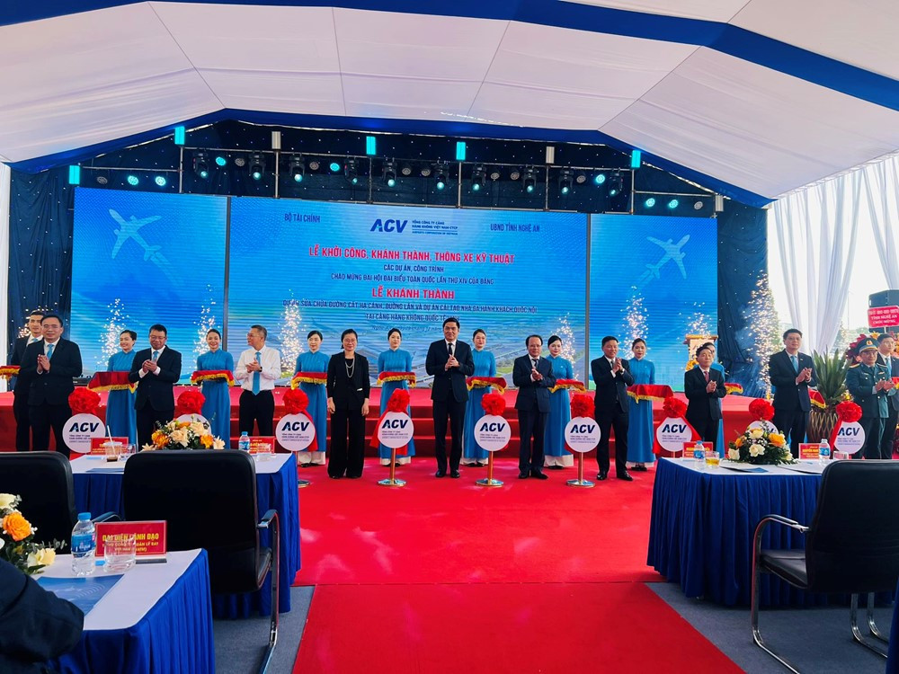 Sân bay lớn nhất Bắc Trung Bộ chính thức hoạt động trở lại - ảnh 4