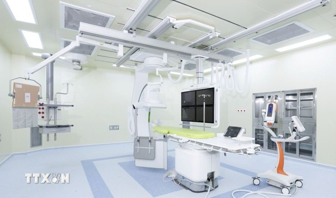 Việt Nam chính thức có thêm bệnh viện đa khoa quốc tế hơn 2.000 tỷ: Mô hình 'hospital-hotel' đầu tiên tại miền Trung, tọa lạc tại TP trẻ nhất cả nước- Ảnh 2.