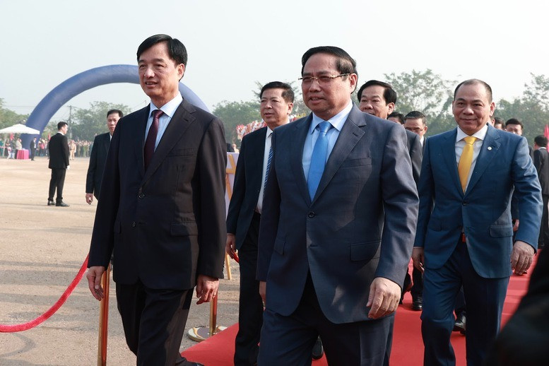 Vingroup chính thức khởi công siêu đô thị thể thao lớn nhất trong lịch sử: Quy mô hơn 9.000ha, sở hữu SVĐ đẳng cấp quốc tế- Ảnh 1. Vingroup chính thức khởi công siêu đô thị thể thao lớn nhất trong lịch sử: Quy mô hơn 9.000ha, sở hữu SVĐ đẳng cấp quốc tế- Ảnh 1.