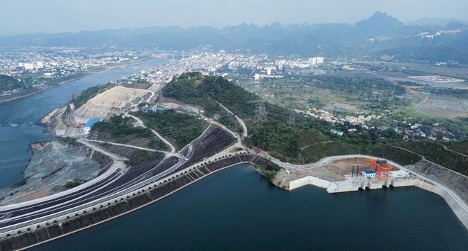 Từ hôm nay, Việt Nam chính thức có thêm công trình thủy điện đứng đầu Đông Nam Á- Ảnh 1.