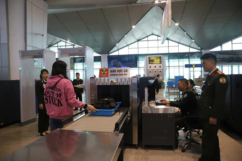 Sân bay lớn nhất Bắc Trung Bộ chính thức hoạt động trở lại - ảnh 2