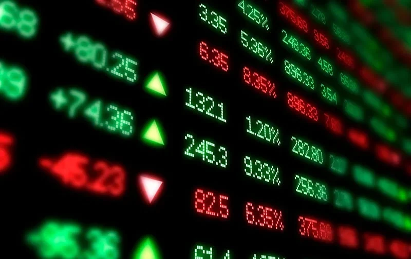 Top cổ phiếu tăng/giảm mạnh nhất tuần 15–19/12: DGC mất hơn 23% thị giá, dòng tiền tìm đến PVD và BSR