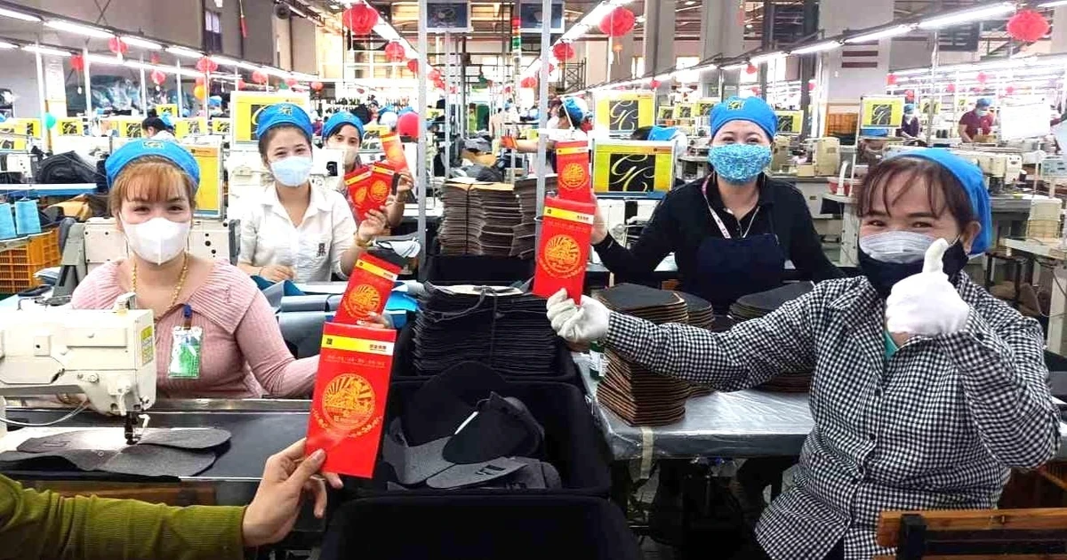 'Nóng' thưởng Tết doanh nghiệp