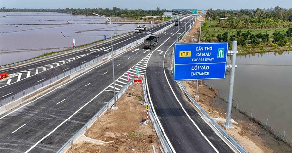 2 ngày tới, Việt Nam chính thức mở khai thác tuyến cao tốc 27.500 tỷ, mang theo kỳ vọng của hàng triệu người dân miền Tây Nam Bộ