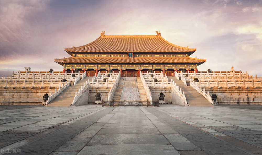 Huy động hơn 1 triệu nhân công, ròng rã 11 năm chuẩn bị vật liệu, tiêu tốn hơn 1.000 ngày để xây dựng công trình 700.000m2 đồ sộ bậc nhất lịch sử - ảnh 3