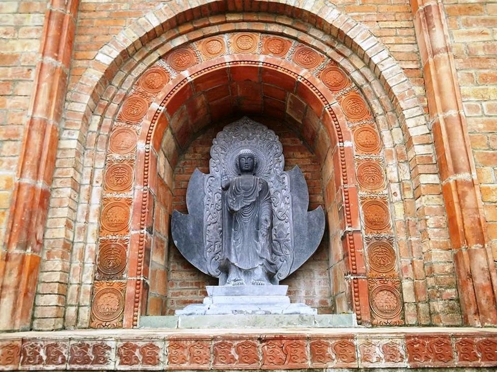 Cách Hà Nội hơn 90km có một ngôi tháp 13 tầng, cao 100m, được công nhận là bảo tháp cao nhất châu Á - ảnh 4