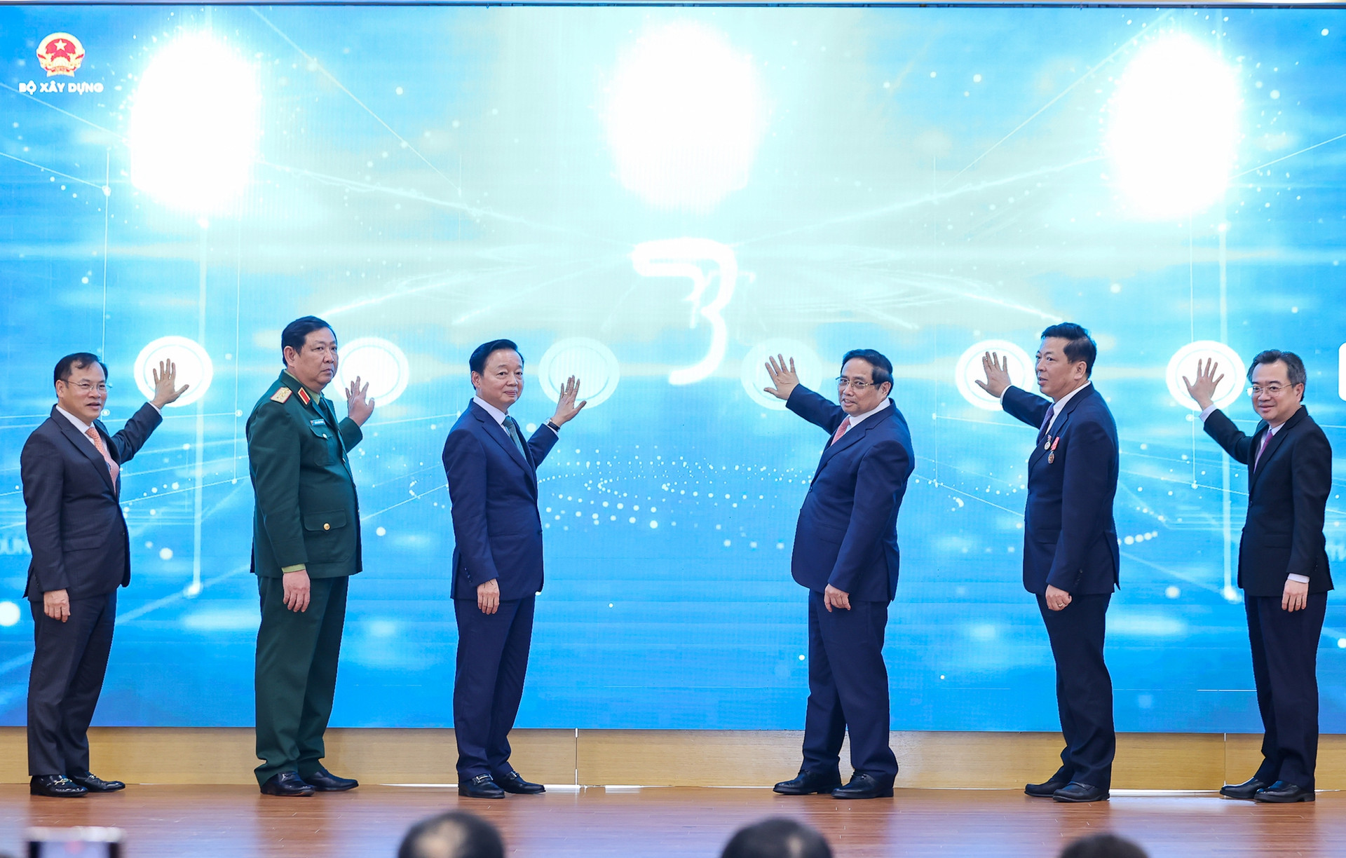 Thủ tướng: Ngành Xây dựng thực hiện 